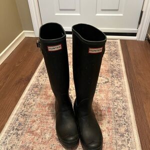 Hunter Classic Black Rain Boots